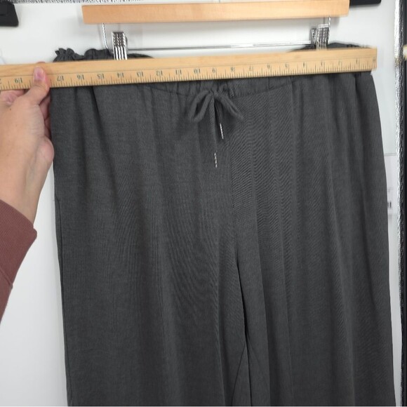 Knix Straight Leg Pants Soft Stretchy Pull-on Comfy Lightweight Spandex NWT - Picture 10 of 15